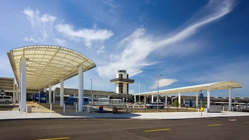 oak-airport5